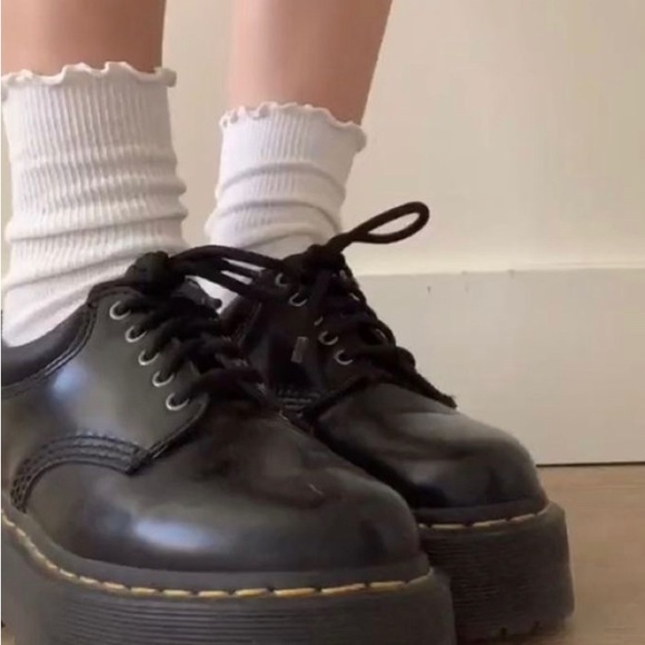 Meet your Posher, Paola - Picture 1 of 1